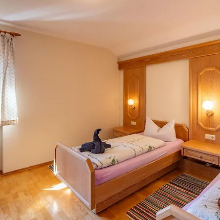 Schlossblick Апартаменты Хопферау